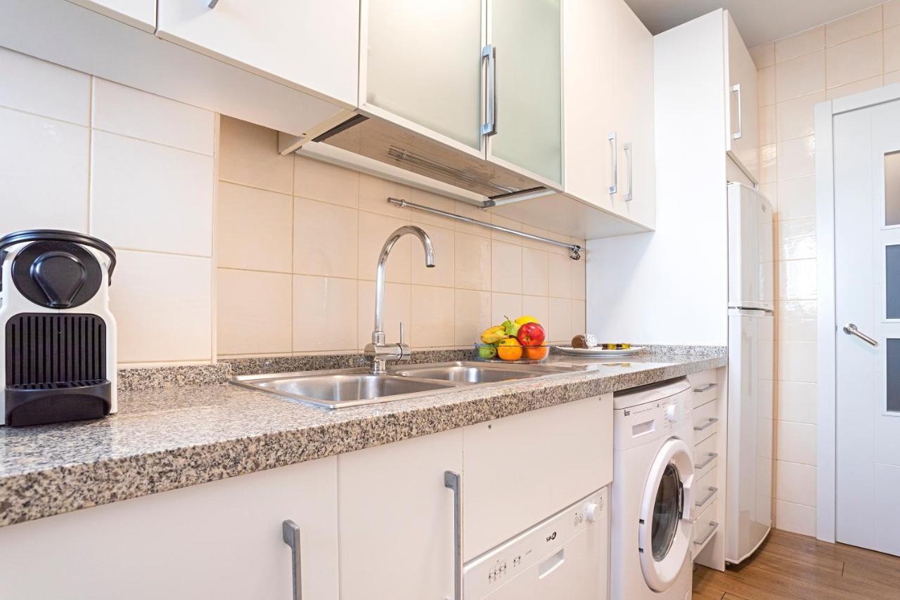 Genteel Home Velarde Siviglia Esterno foto