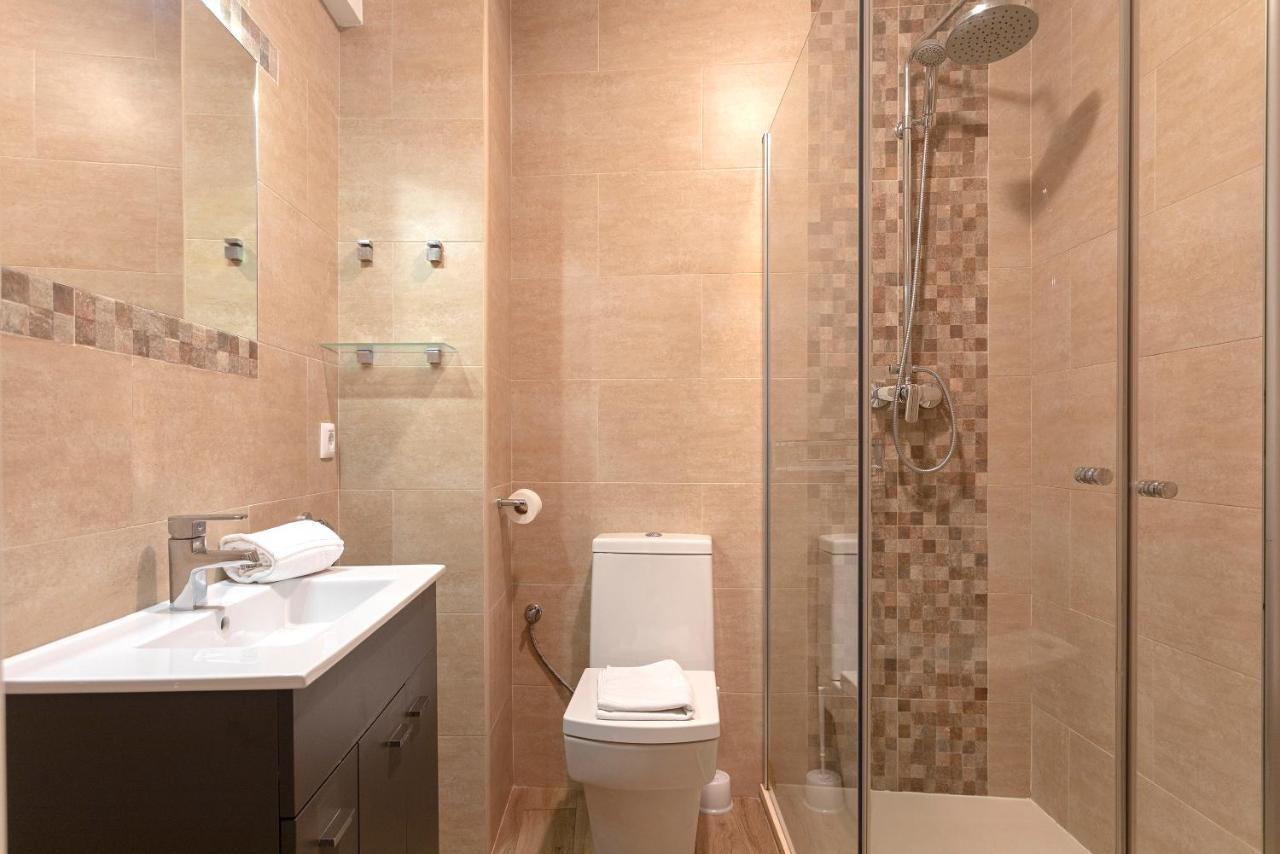 Genteel Home Velarde Siviglia Esterno foto