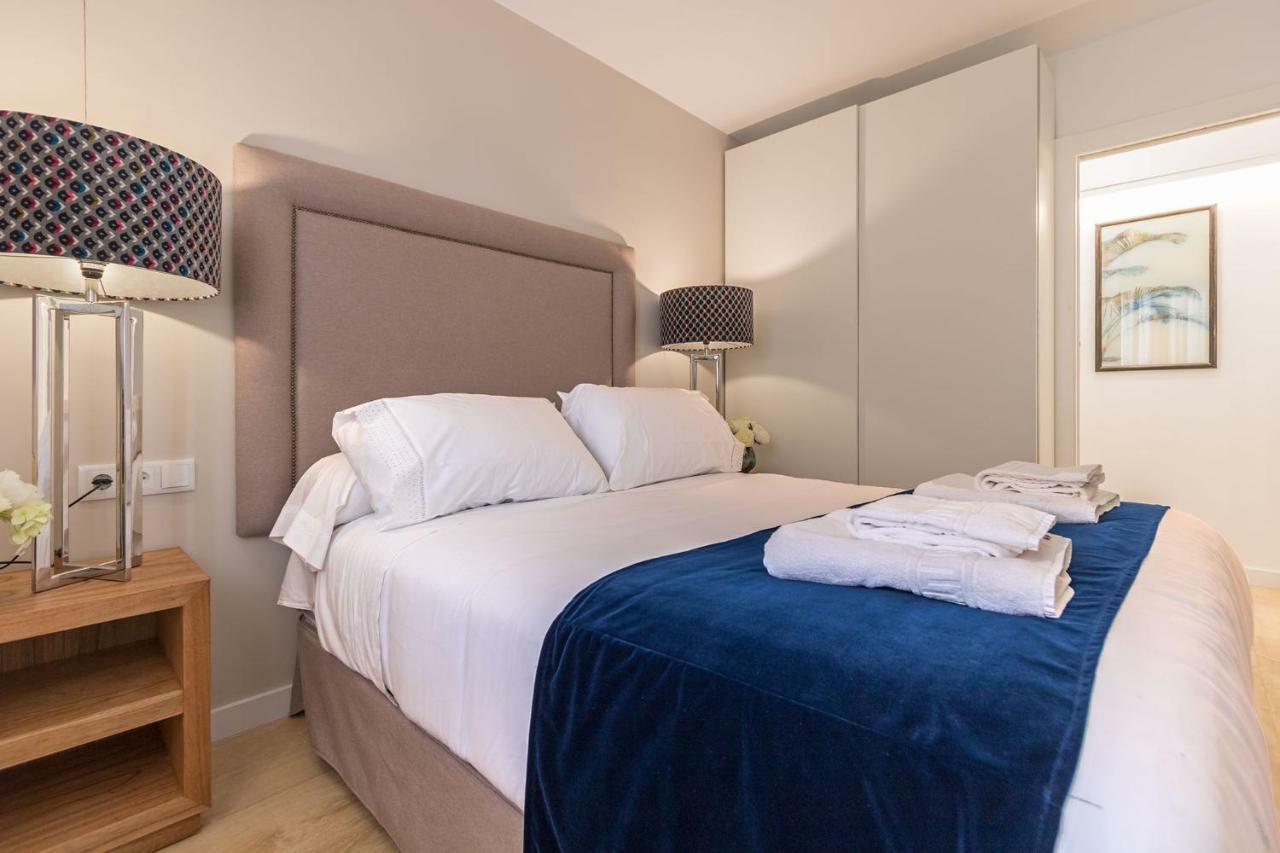 Genteel Home Velarde Siviglia Esterno foto
